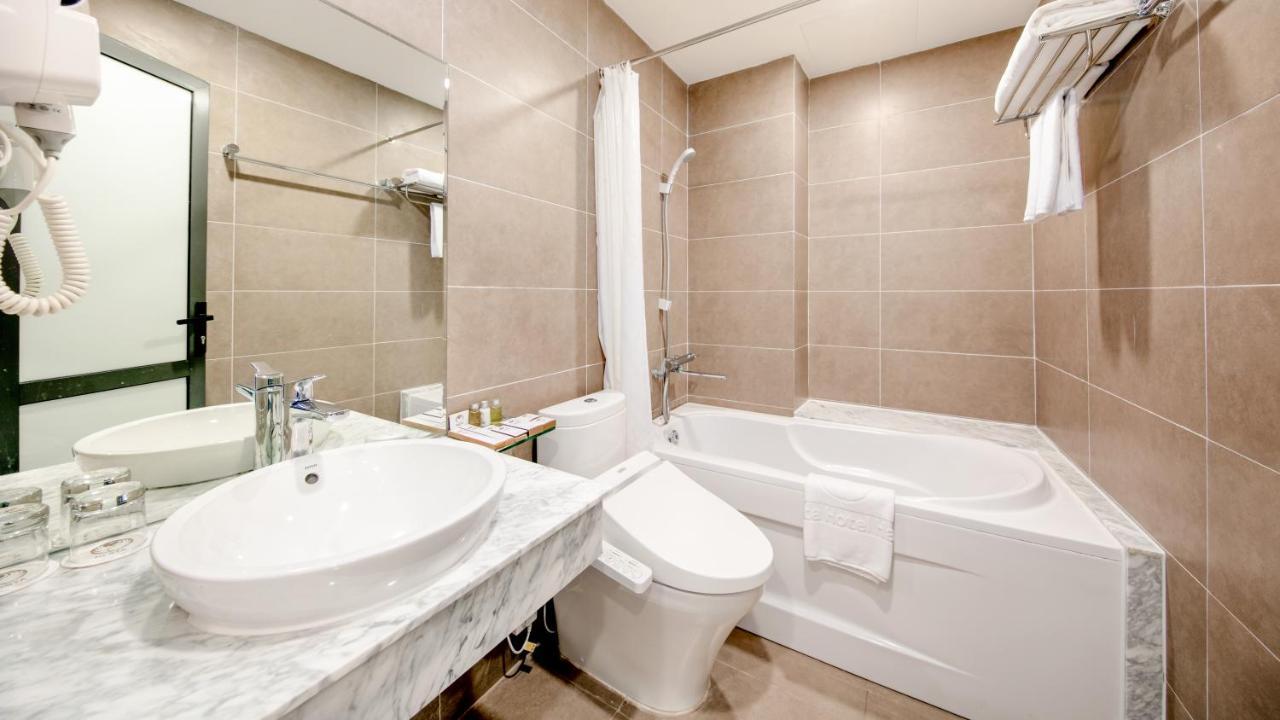 Nesta Serviced Apartment Ly Thuong Kiet Ханой Екстер'єр фото